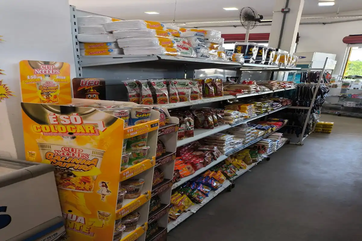 Galeria de imagens internas da Mini Mercado Rio Preto